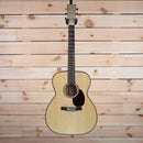 Santa Cruz OM Grand Custom acoustic guitar Natural finish with tortoise pickguard and herringbone binding