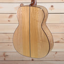 Santa Cruz OM Grand Custom acoustic guitar Natural with quilted maple back and dark binding