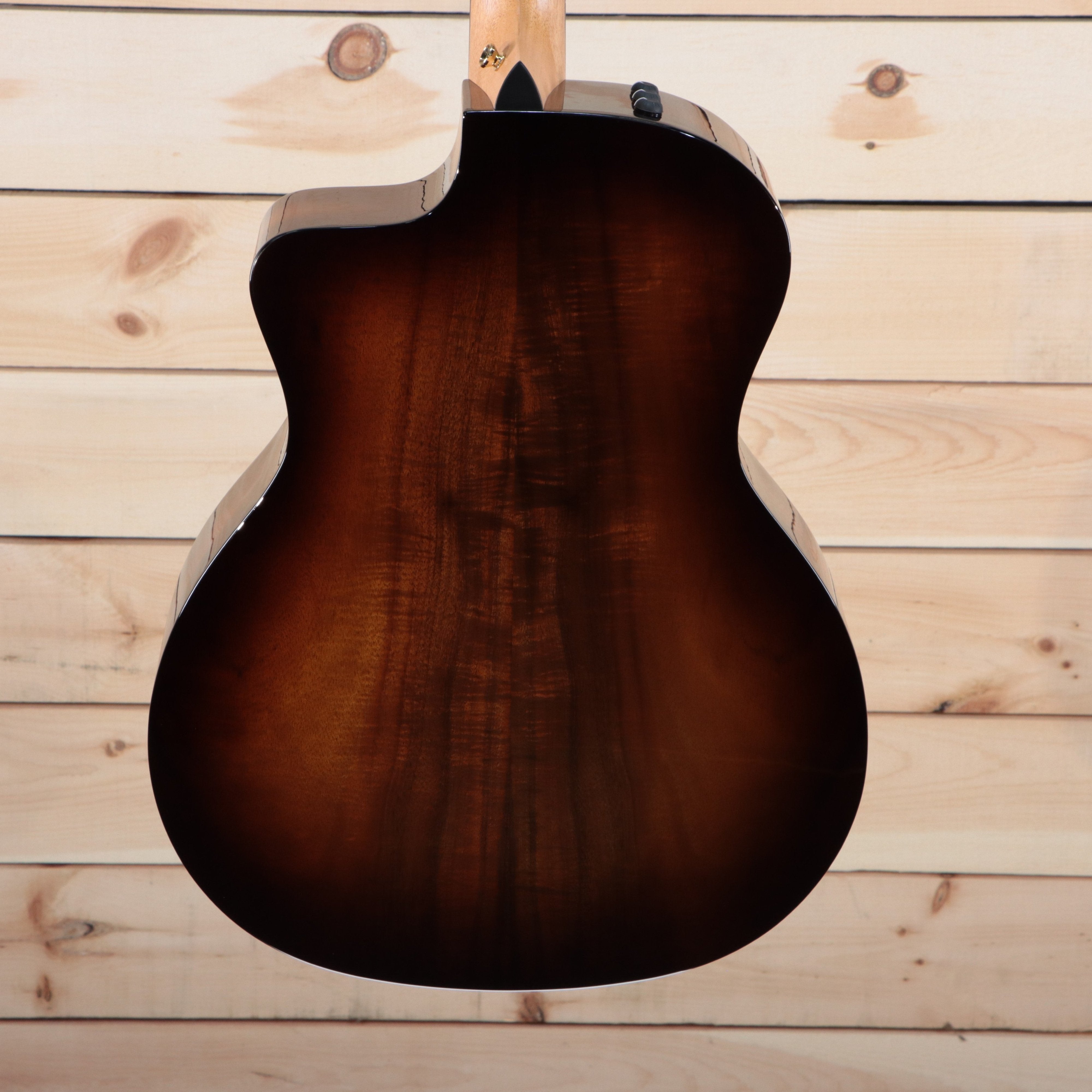 Taylor 224ce-K DLX Grand Auditorium acoustic-electric guitar Shaded Edgeburst koa back with cutaway