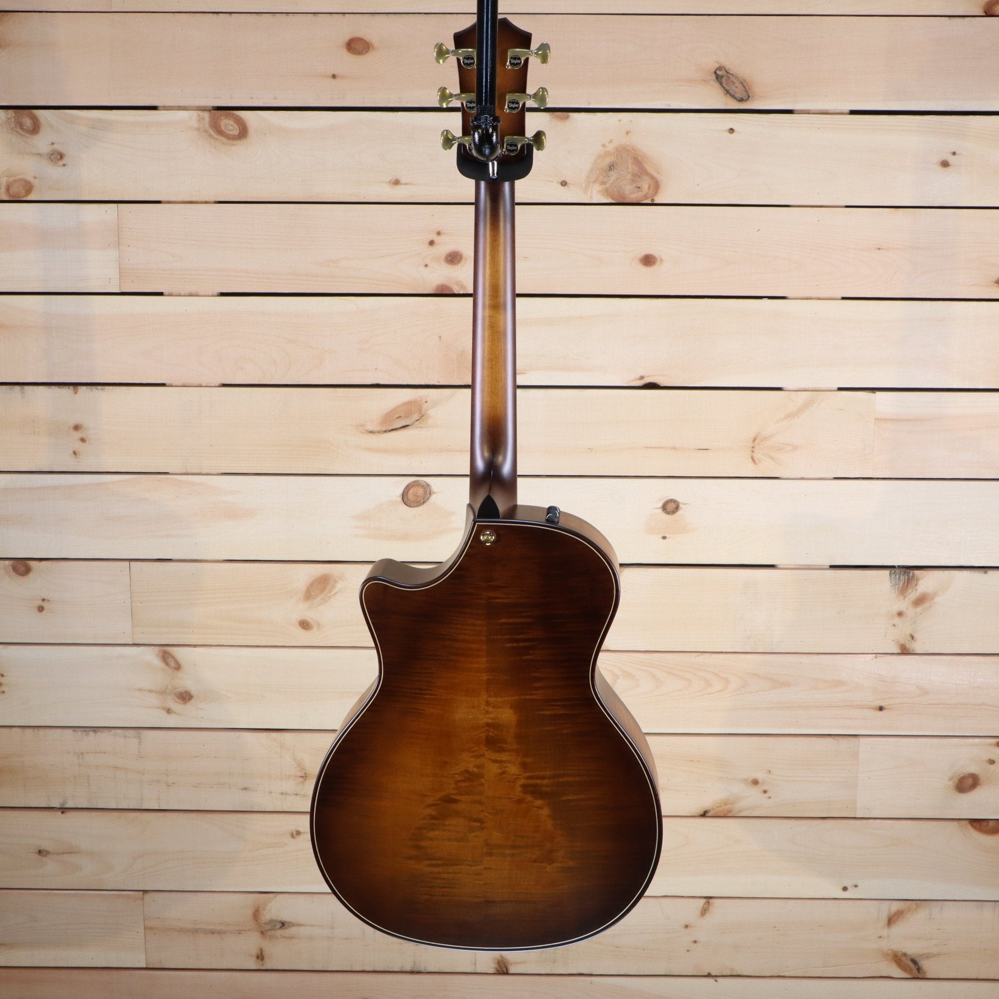 Taylor 614ce Builder's Edition acoustic-electric Grand Auditorium tobacco sunburst flamed maple back with cutaway