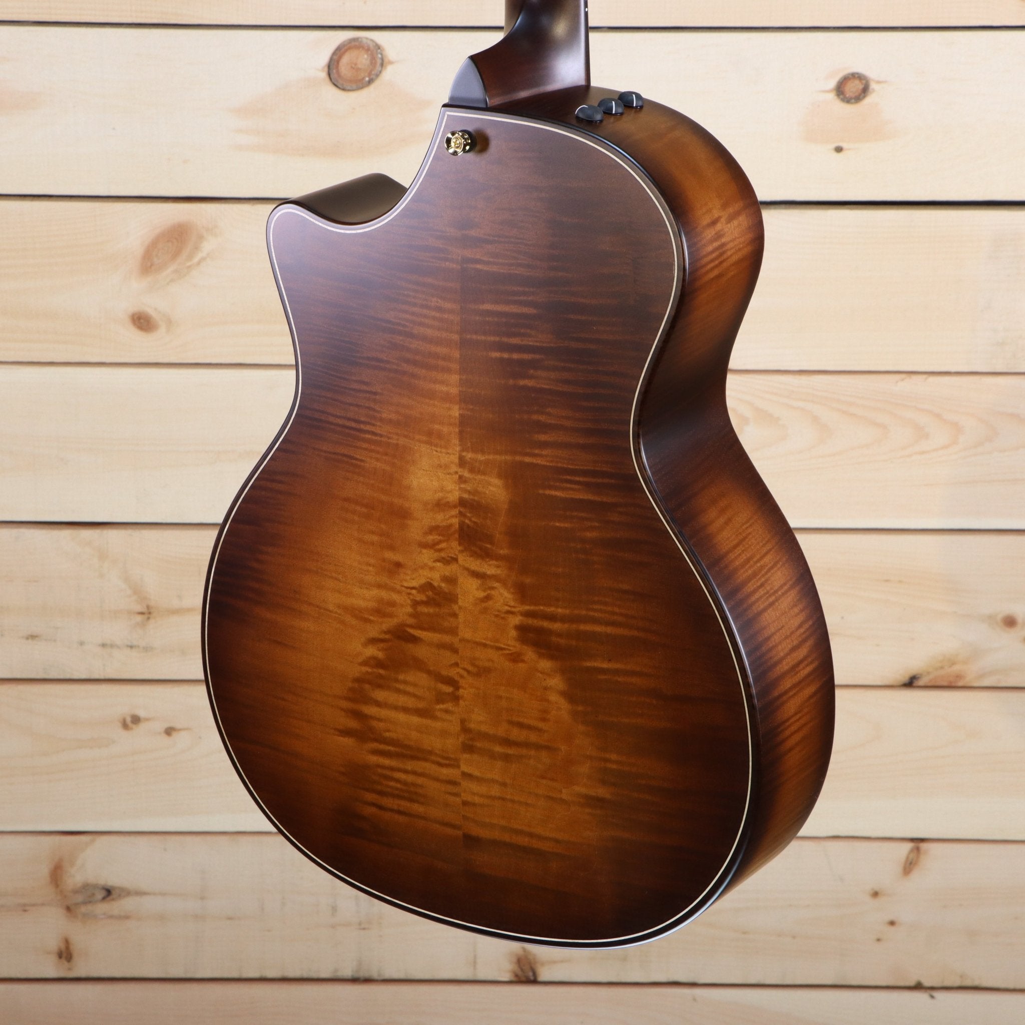 Taylor 614ce Builder's Edition acoustic-electric Grand Auditorium flamed maple back sunburst finish with cutaway