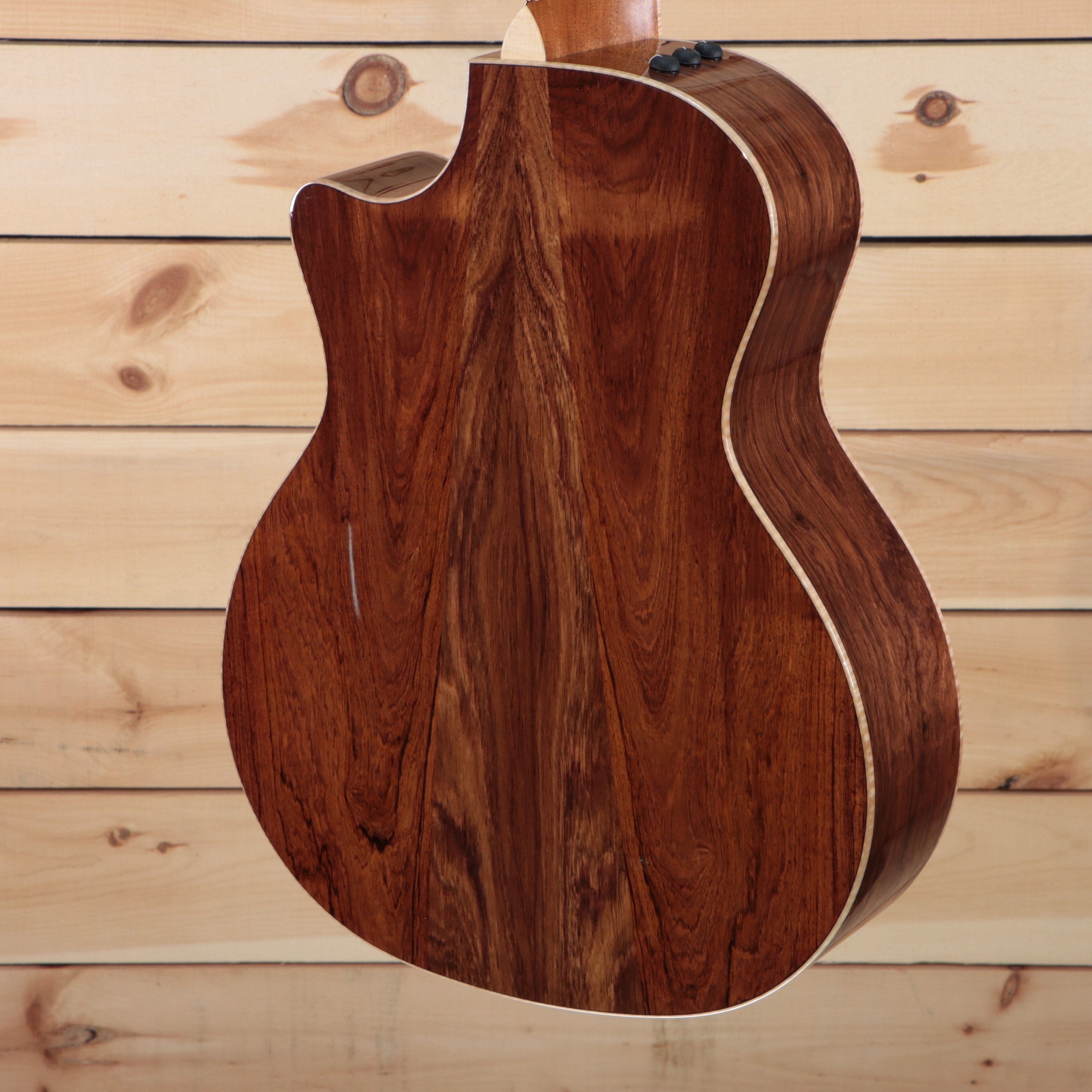 Taylor 2022 Custom GA acoustic-electric guitar rosewood back and sides with cutaway and cream binding