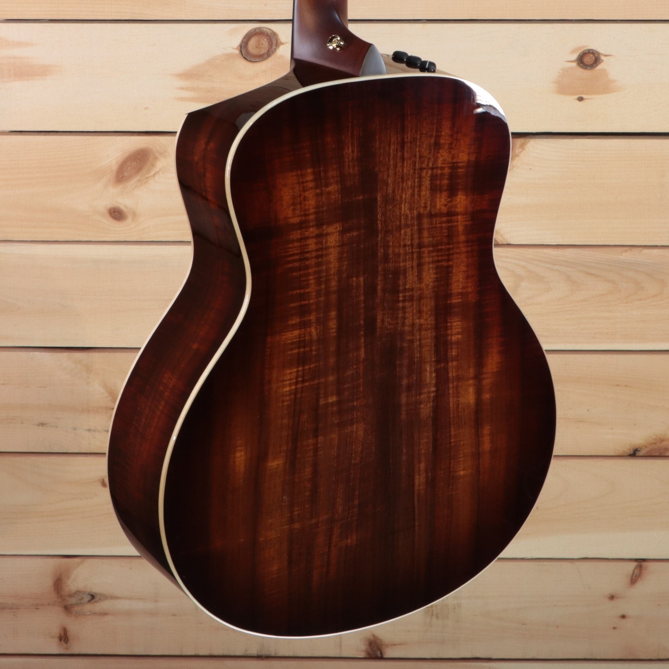 Taylor K26ce Grand Symphony acoustic-electric guitar shaded edgeburst flamed koa back and sides